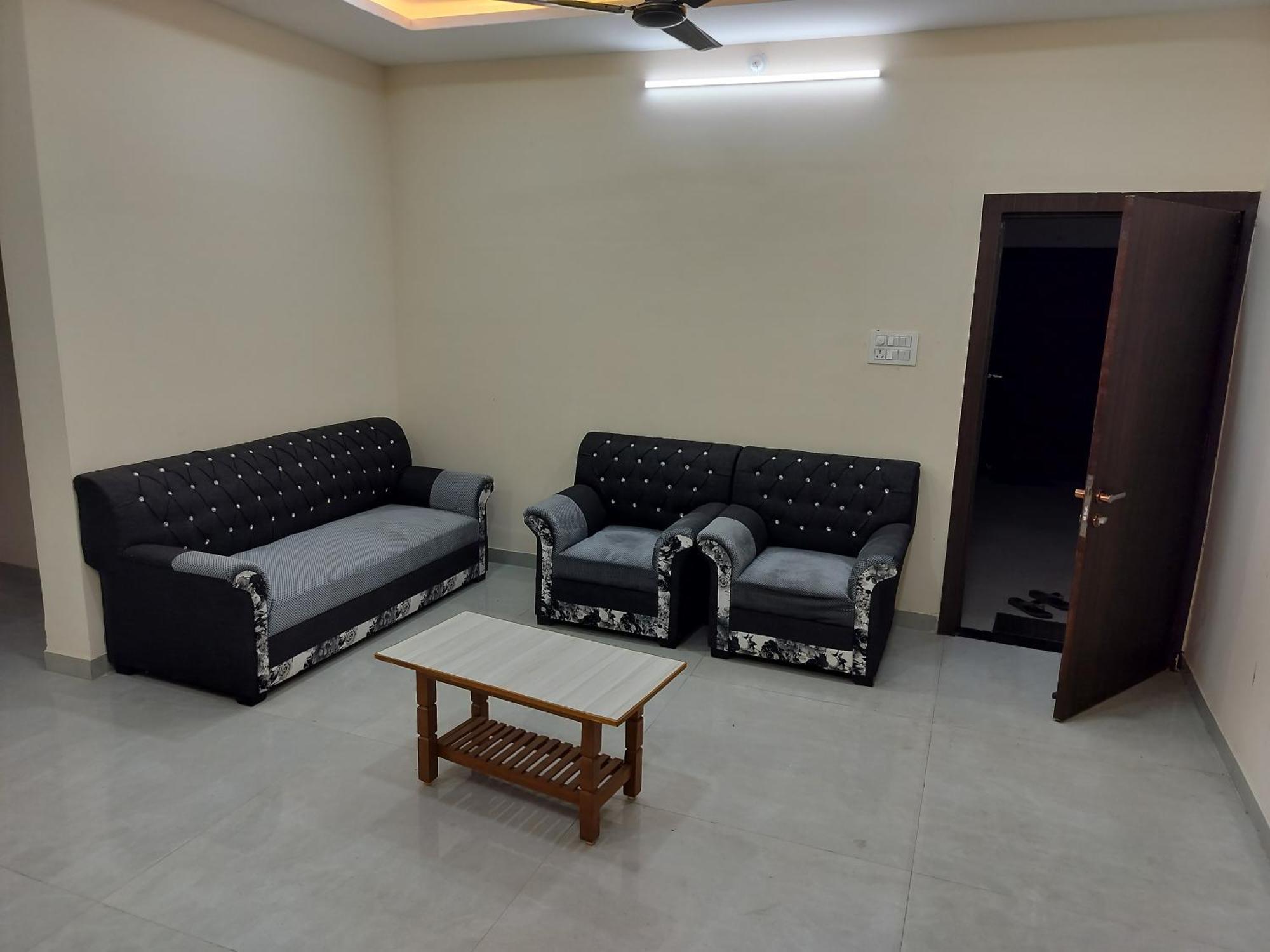Shiv Shakti Homestay Ujjain Esterno foto